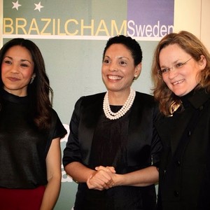 To both acknowledge women?s accomplishments and empower female leadership, the Brazilian Chamber of Commerce organized on March 24, an inspiring evening in the company of:
Christina Rickardsson - Brazilian-Swedish writer, TV presenter and entrepreneur;
Kerstin Lundgren -Member of Parliament for the Swedish Centre Party and member of the Parliamentary Foreign Affairs Committee;
Mia Liblik -CEO, Folksam LO Pension