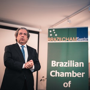 The Brazilian Chamber of Commerce in Sweden hosted the event welcoming to the new Brazilian ambassador in Sweden HE Mr. Nelson Antônio Tabajara. For the occasion we also received H.E. Mr. David Josefsson - Vice-President of the parliamentary friendship association for Brazil at the Swedish Parliament. February 14th, 18:00 ? 20:30. PLACE: Törngren Magnell Advokatfirman Västra Trädgårdsgatan 8
Photo by : @priscilaeliasphotography